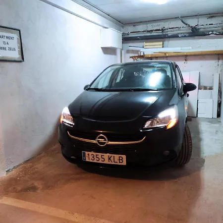 Torre Zeus, La Mata, アパート *